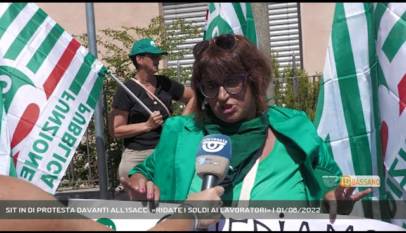 BASSANO DEL GRAPPA | SIT IN DI PROTESTA DAVANTI ALL'ISACC: «RIDATE I SOLDI AI LAVORATORI»
