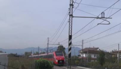 _nVS2pceiTU